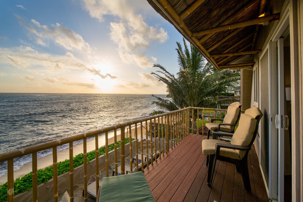 Beach House In Paradise